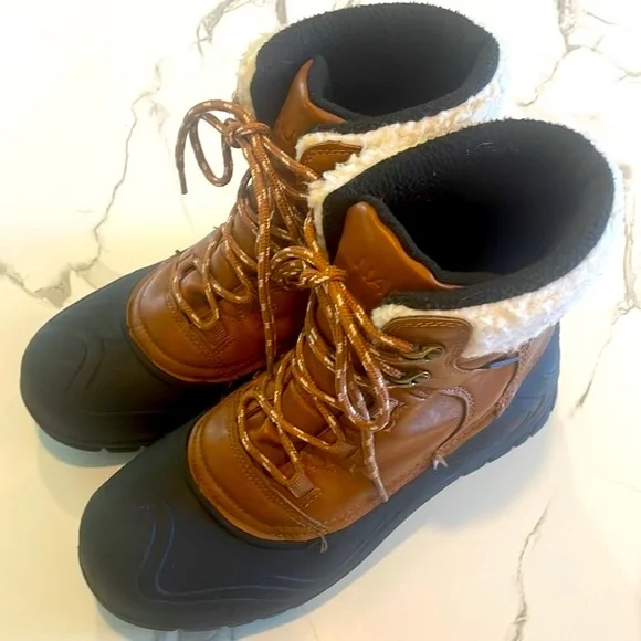 Men’s Nautica Size 8, Low tide, Tan,Black, Duck Boot, Waterproof, winter boot Nautica duck boots for men size 13 Waterproof shell  main image 3
